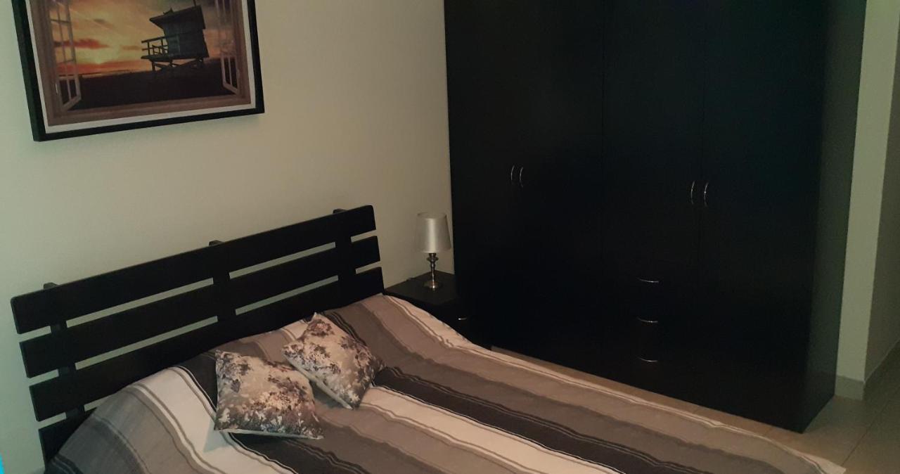 Perfect Tourist Accommodation In Bugibba Square! Сейнт Полс Бей Екстериор снимка